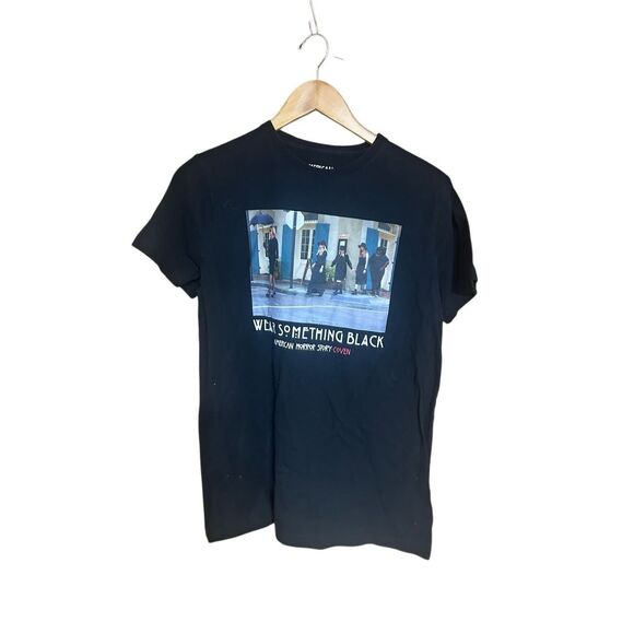 American Horror Story Large (L) T Shirt - Picture 1 of 4
